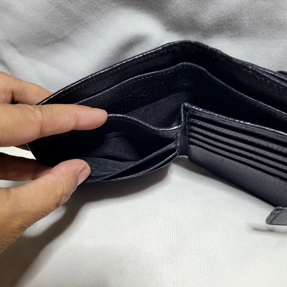 Rare Gucci monogram bamboo closure small wallet EUC - Picture 11 of 16